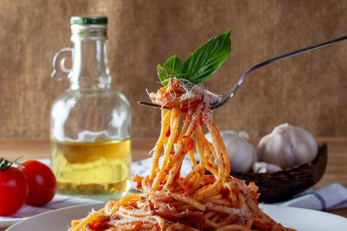 contemplative-young-woman-in-soft-purplish-hue